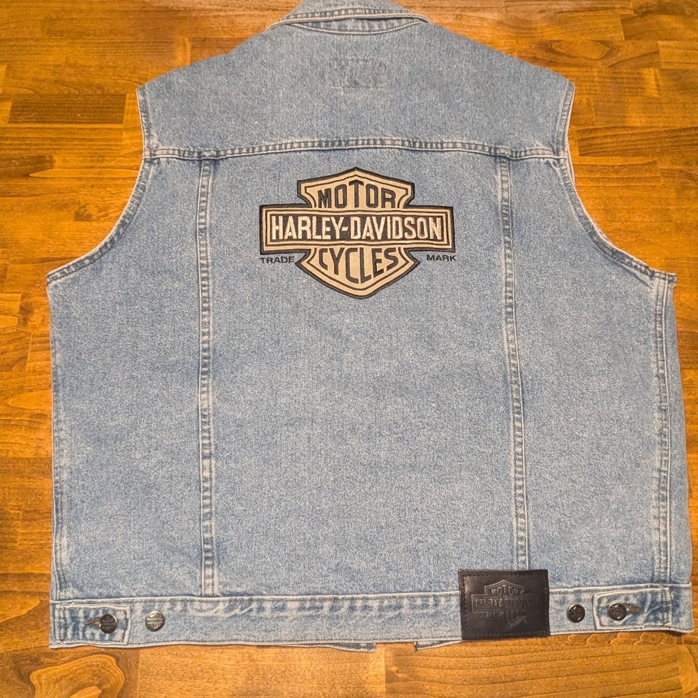 Harley Davidson Denim Vest - Picture 11 of 11